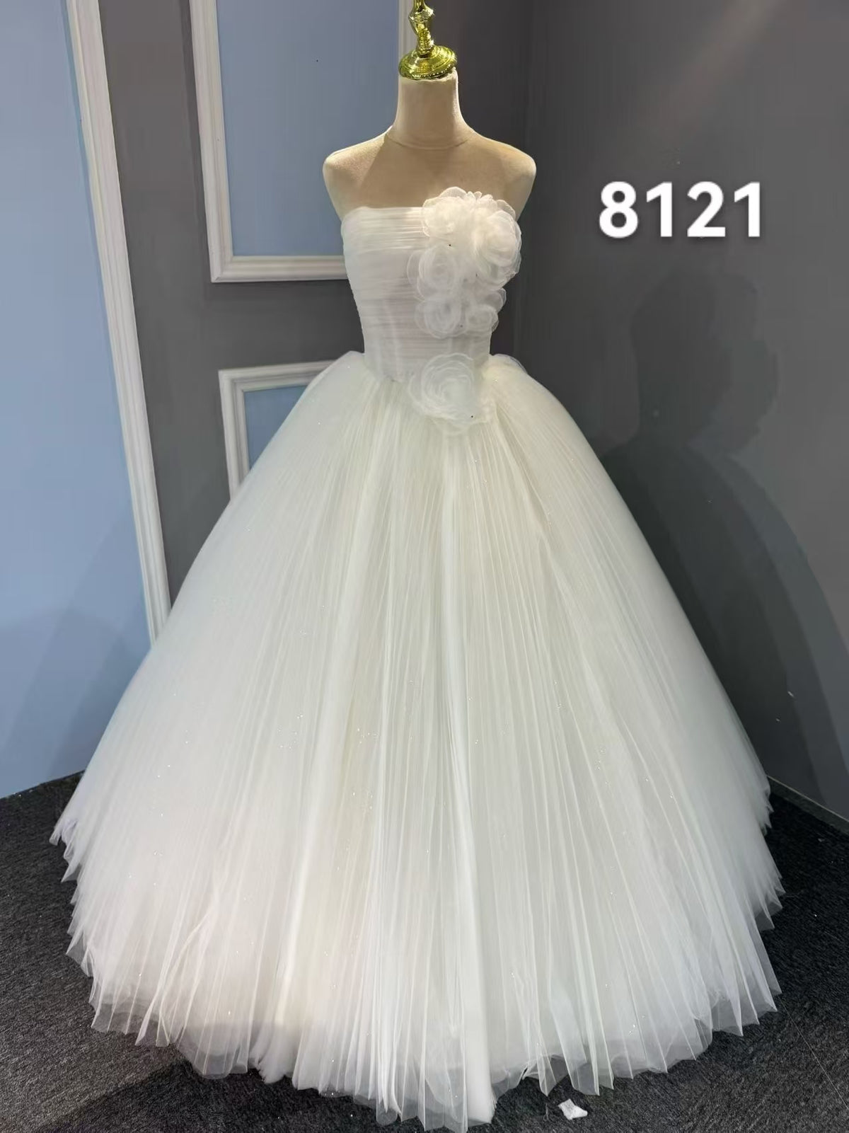 Seraphina 3D Organza Rosette Ballgown – Strapless Finely Pleated Tulle Wedding Dress (Style 8121)