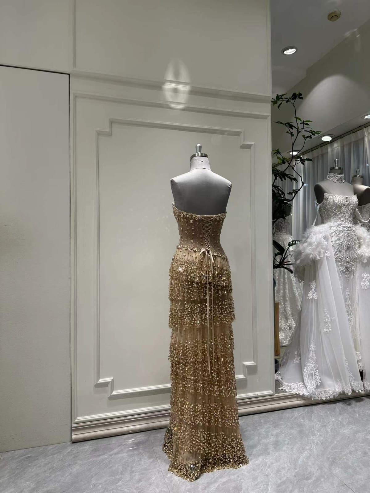 Evening dress gold uxurious champagne .